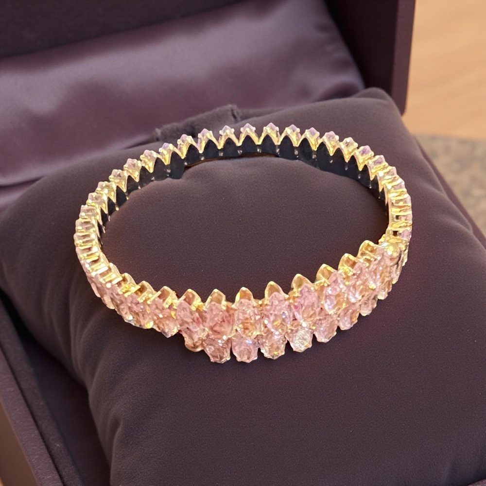 B018 Luxury Pink Marquise Crystal Stretch Bracelet Gold Tone Bridal Prom Holiday
